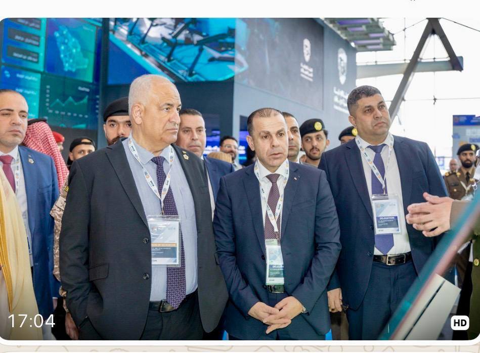 وزير الداخلية والوفد المرافق يشاركون في افتتاح معرض الدفاع العالمي 2026